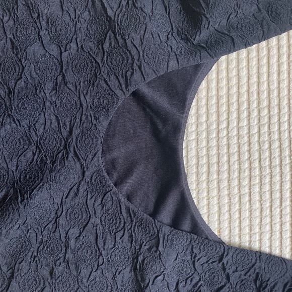 BNWT H&M bodysuit lining around the bust - Picture 6 of 7